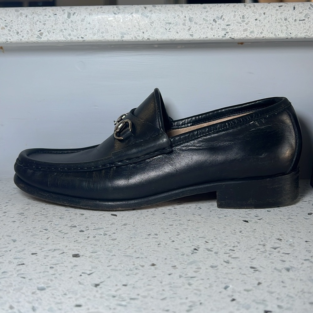 Gucci Horsebit Black Loafers. - Picture 6 of 9